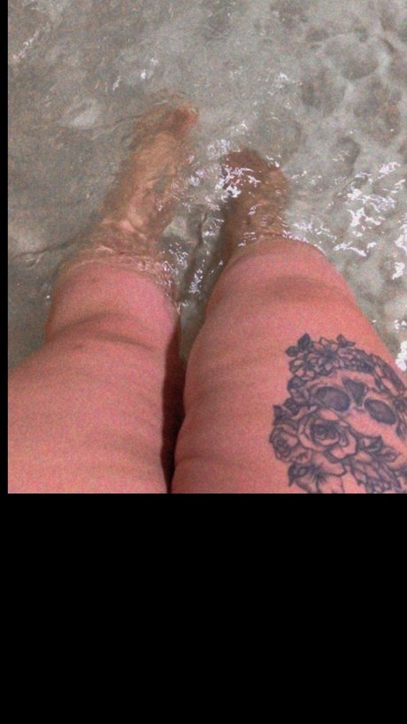 Curvy LK beautiful actress pictures