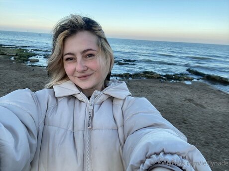 For you Lesly_ star adult image