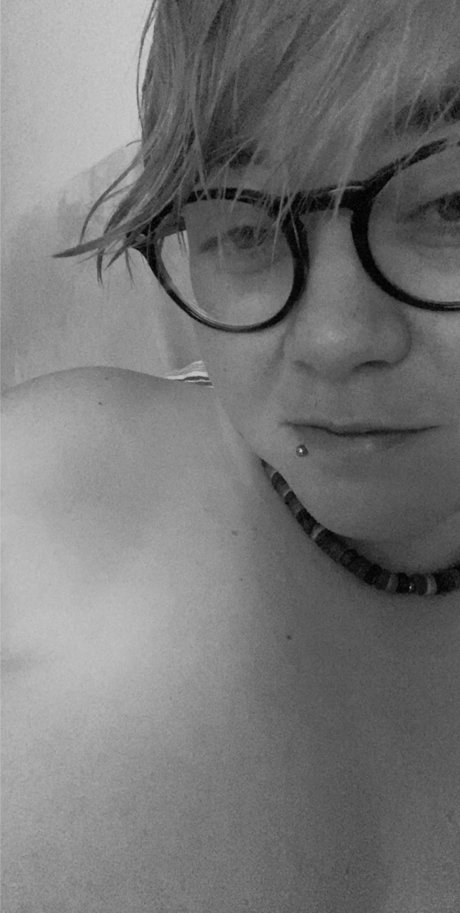 Lesbo1986 pornstar nice archive