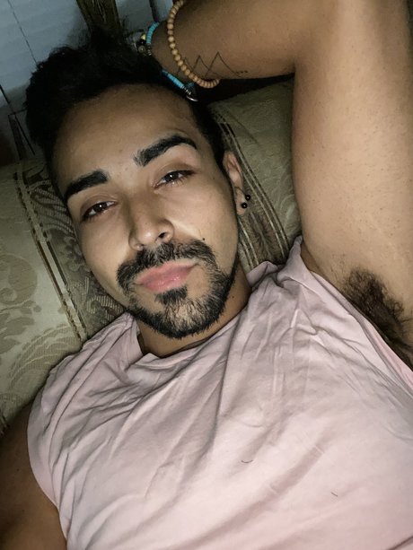 Lee Mendoza star picture