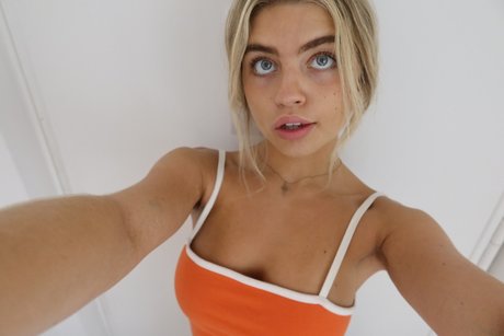 Lemon B_ top pornstar pics