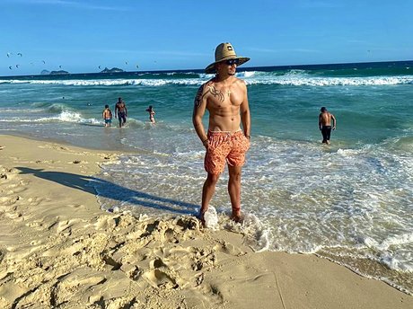 Leandro art star pics