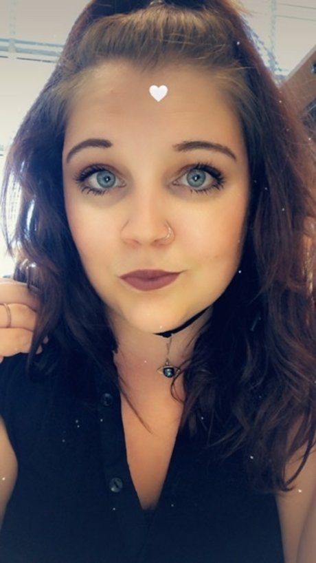 Layla Amar_ star perfect photos