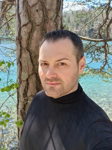 Laurentiu Pol star erotic pictures