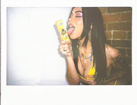 Playbaby star pretty pics