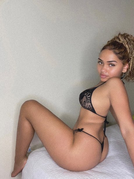 Lina Mosquera nice pornstar pic