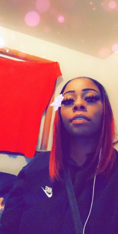 FlowerBomb93 pornstar perfect pictures