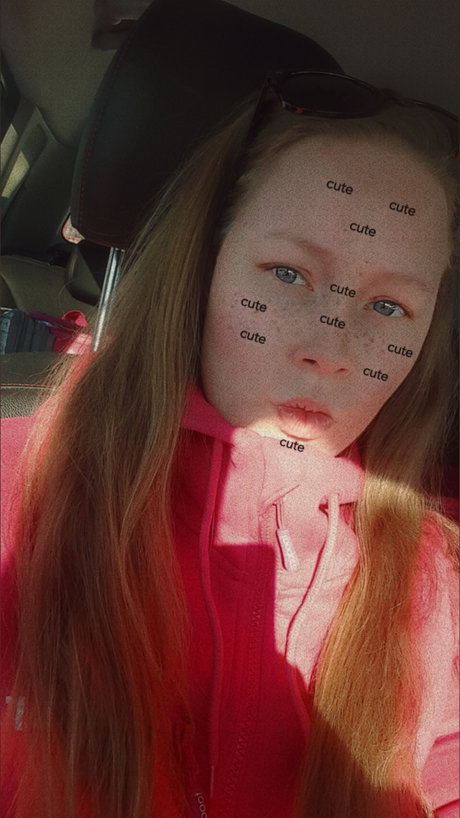 LiloAxcess porn star archive