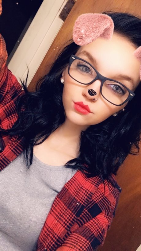 Momma leo_ pornstar exclusive picture