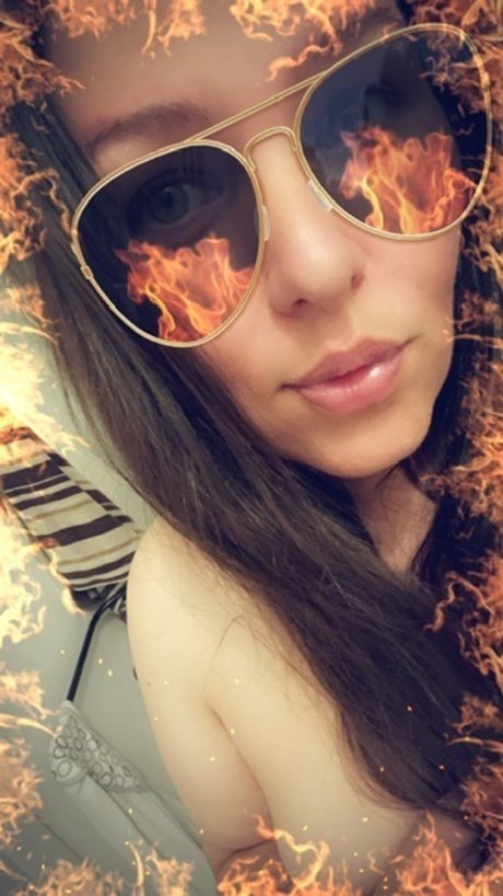 Thisfngirl exclusive actress pictures