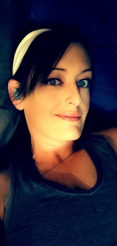 thelillypadjumps pornstar naked galleries