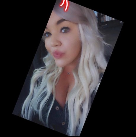 LilGraceB star sexy pictures