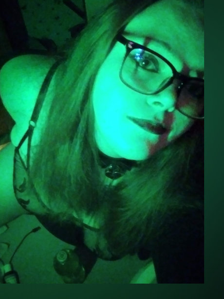 Shilo Parsons art actress pics