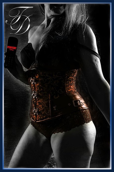 Louise Payn Fitness Domme pornstar top pictures