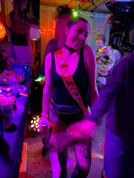 YourePrettyLittleSecret best actress images