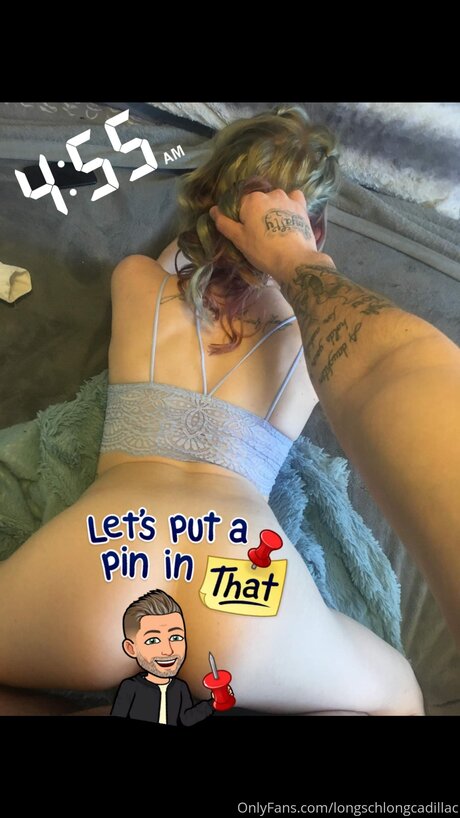 Cadillac model naked photo