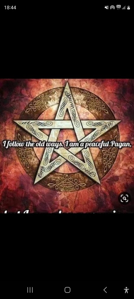 Lonelypagan star best pic