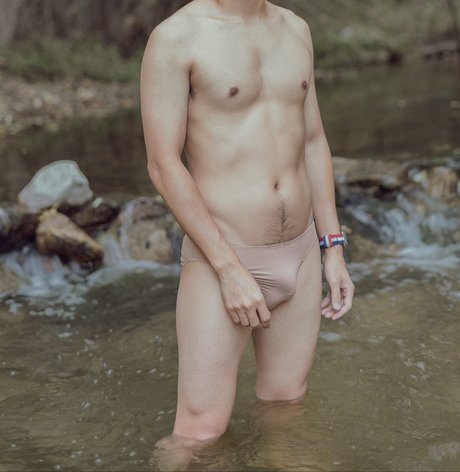 Jxhnny free actress archive