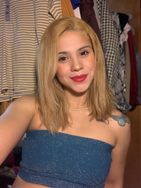 Liz Dei porn actress photo