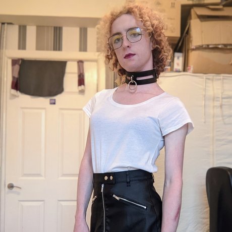 LizCanVoice pornstar nudes img