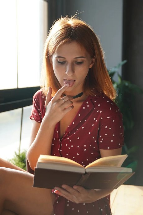 Liza Soloma star art photo