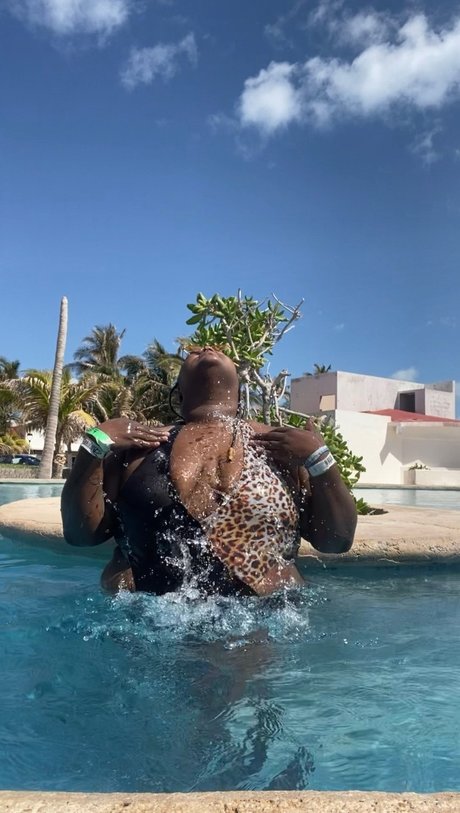 LushGoddess69 erotic star picture