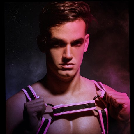 Luke Taylor sexy model images