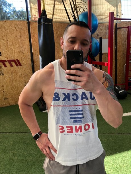 Luis jimenez model hot picture