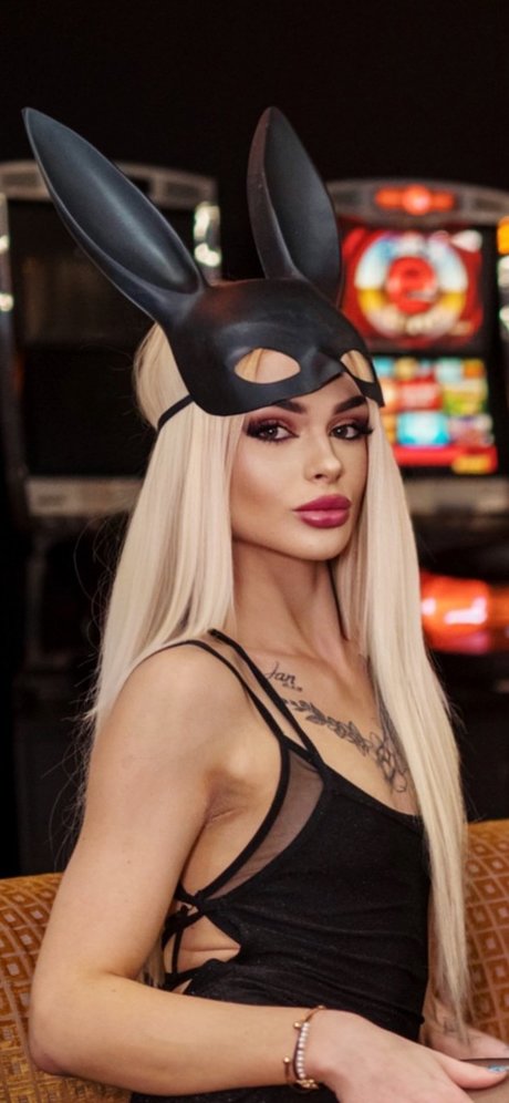 _Luisa Star VIP_ pornstar erotic picture