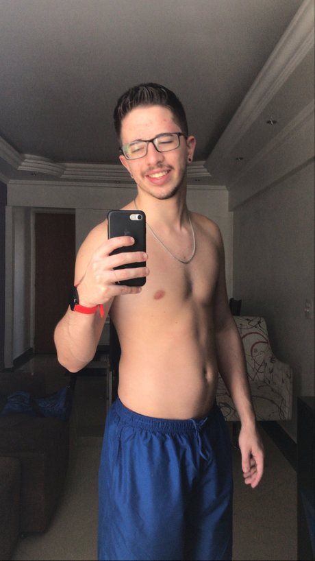 Lucas Luigi pretty pornstar pics