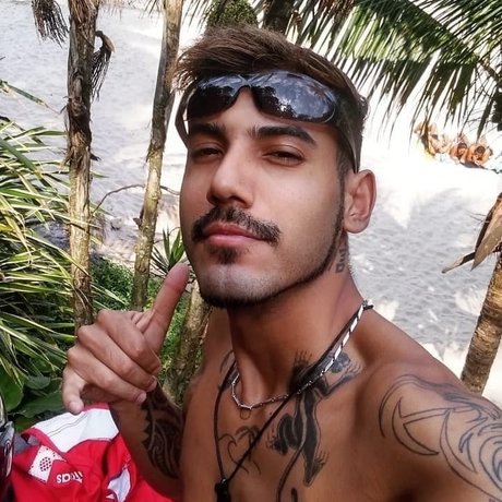 Lucianoso95 pornstar nudes photo