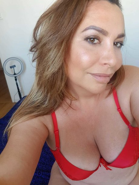 LucianaVip13 pornstar hot images