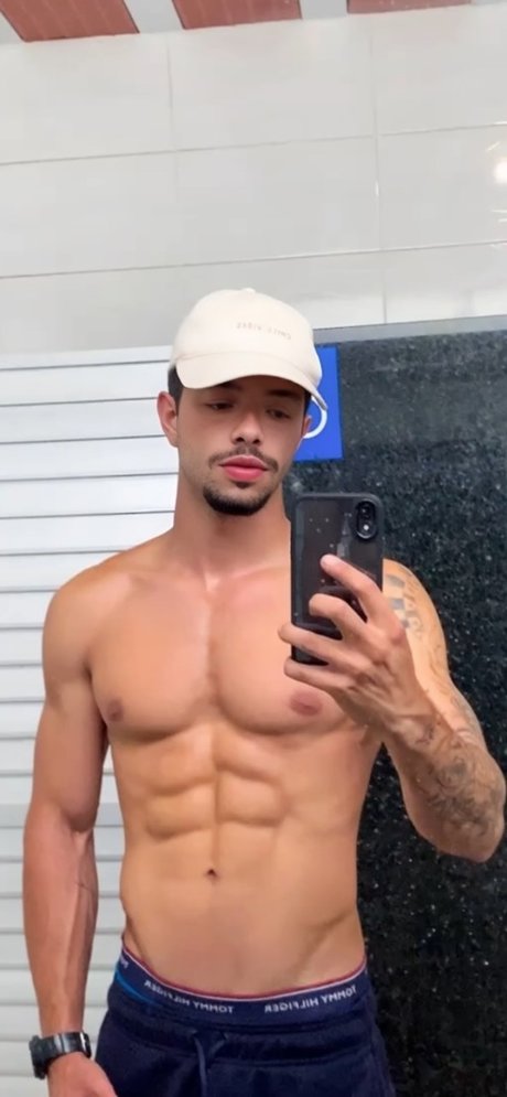 Lucas Brant pornstar top pic