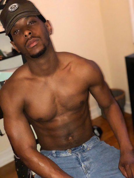 Luca Layne star top photos