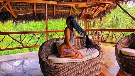 BellaLu Oficial model nudes gallery