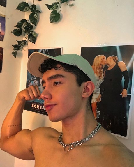 Marlo Nolen star exclusive photo