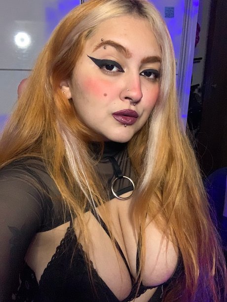 Mariz Amaral model pornographic picture