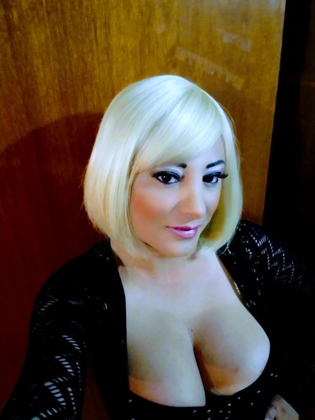 Marilyn Soto star hd pictures