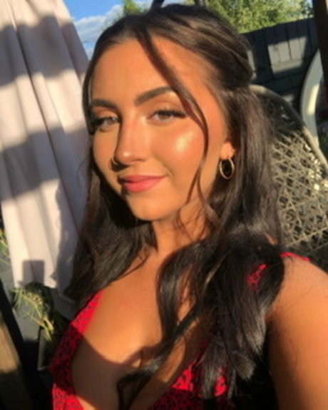 Maria Rose model naked image