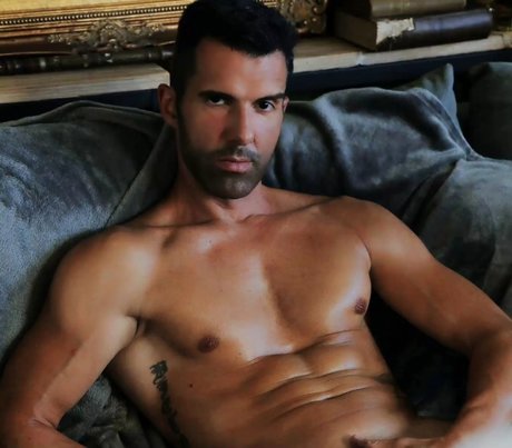 Marco Bull nudes actress picture