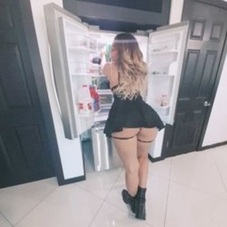 Marcela_ star nice img