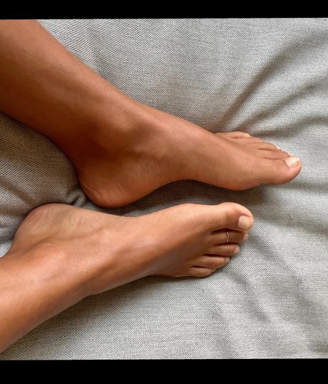 Maple Tiptoes perfect star photo