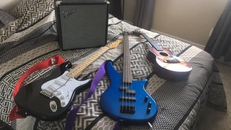 Phil Dirnt nice star photo