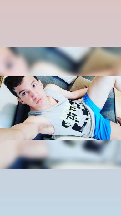 Manu Boom beautiful star photo