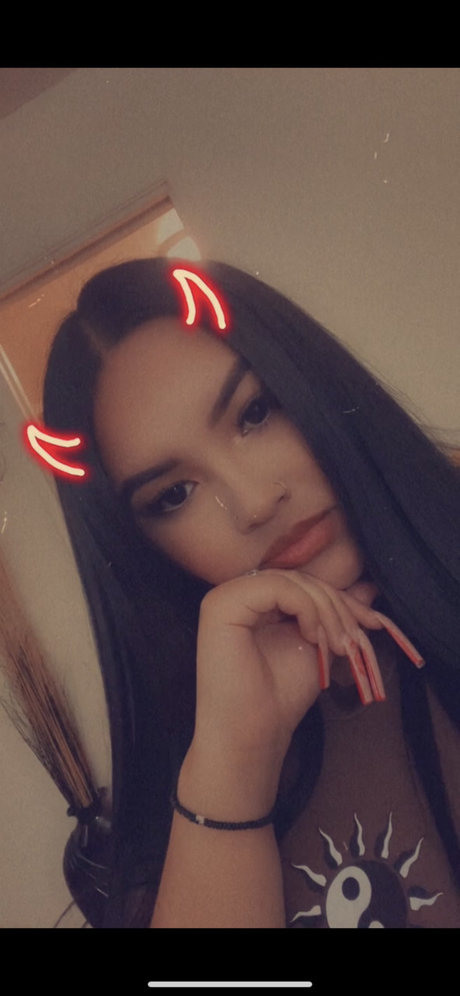 Mamisavvyyy erotic actress pictures