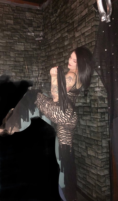 _Malani RedJeep Alert_ sex star galleries