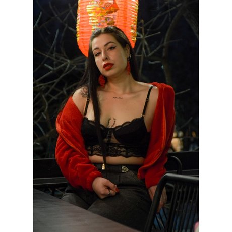 Majo_ adult actress gallery