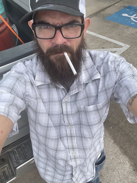 Bearded amp ampMajestic model xxx photo