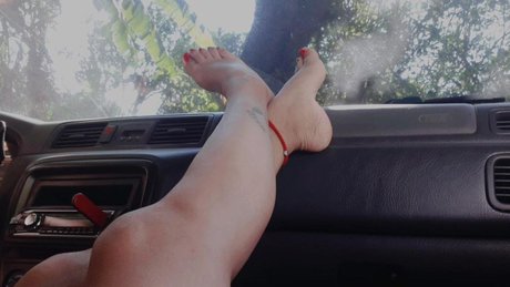 Mady model art pictures