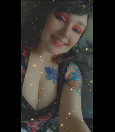 MelodyMasters model naked photos